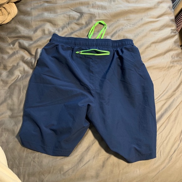 Under Armour Shorts - Picture 3 of 3
